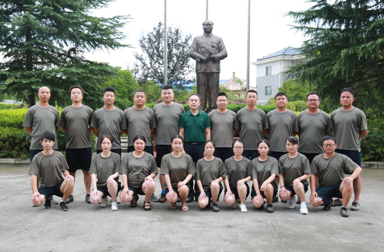1584587534230659.jpg 20190801万搏电子(中国)官方网站庆祝人民解放军成立92周年活动.JPG